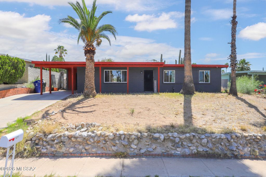 3251 S Serena Circle, Tucson, AZ 85730