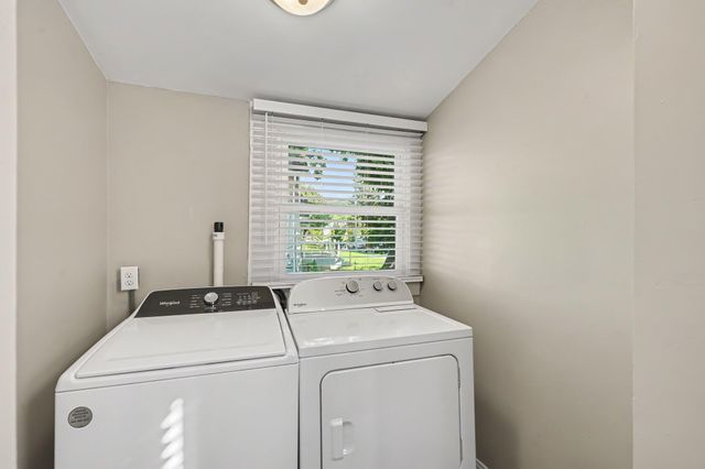 704 W 35th Street W, Covington, KY 41015