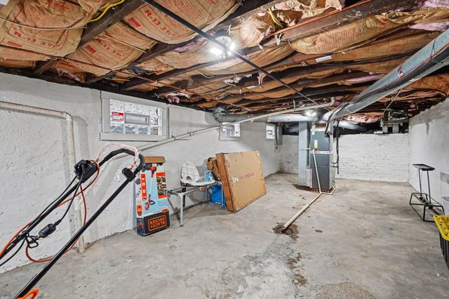 704 W 35th Street W, Covington, KY 41015
