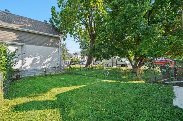 704 W 35th Street W, Covington, KY 41015