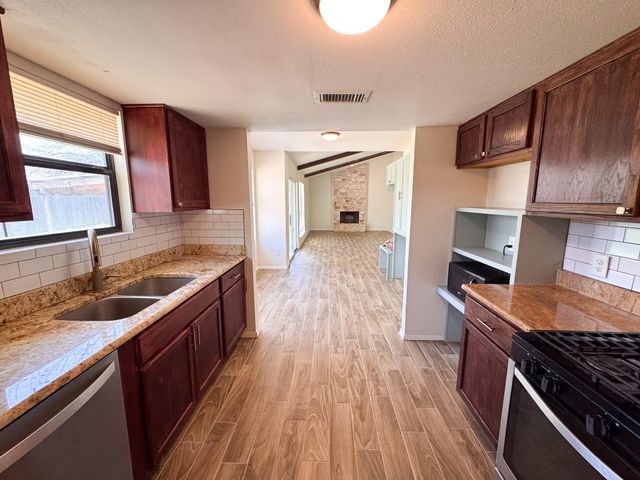 505 Cambridge, Round Rock, TX 78664