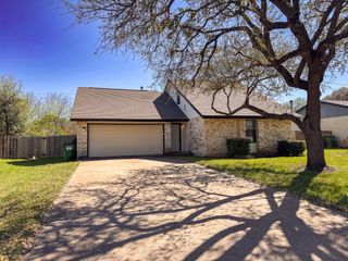 505 Cambridge, Round Rock, TX 78664