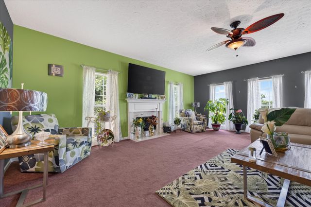 2040 Harvest Ln, Nashville, TN 37218