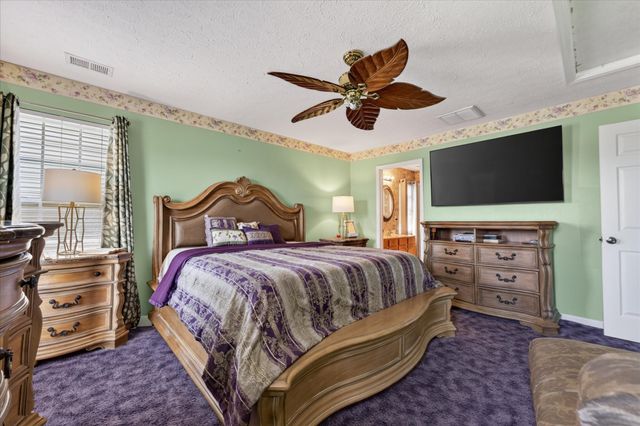 2040 Harvest Ln, Nashville, TN 37218