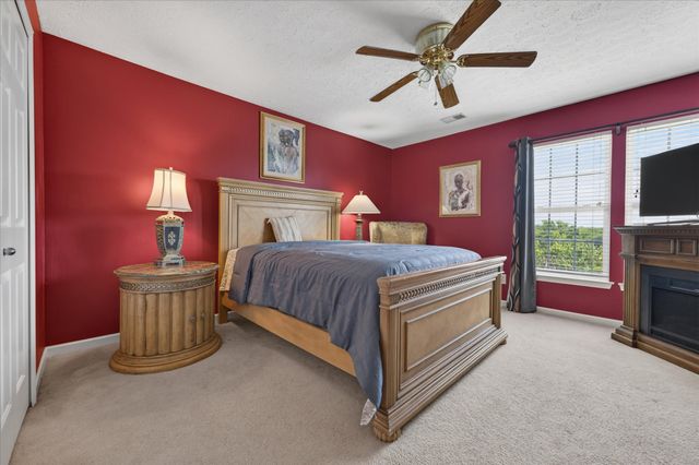 2040 Harvest Ln, Nashville, TN 37218