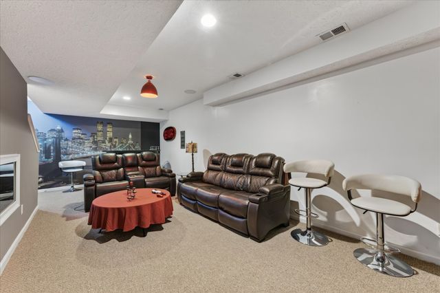 2040 Harvest Ln, Nashville, TN 37218