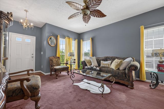 2040 Harvest Ln, Nashville, TN 37218