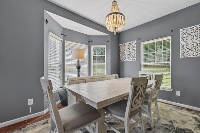 2040 Harvest Ln, Nashville, TN 37218
