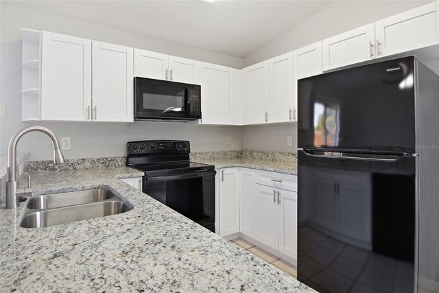 6018 FLORA TERRACE, Apollo Beach, FL 33572