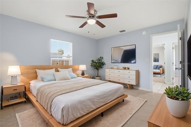 6018 FLORA TERRACE, Apollo Beach, FL 33572