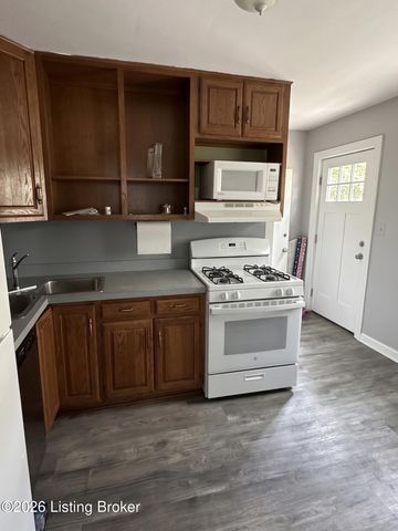 114 McArthur Dr, Louisville, KY 40207