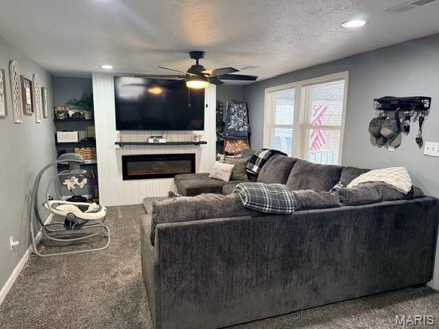 8538 Highway E, Houston, MO 65483