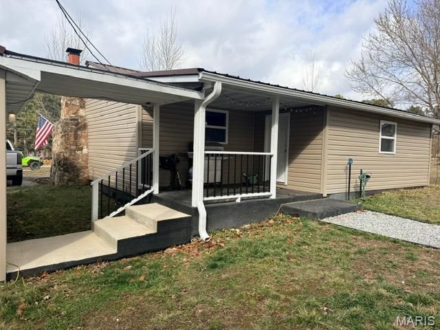 8538 Highway E, Houston, MO 65483