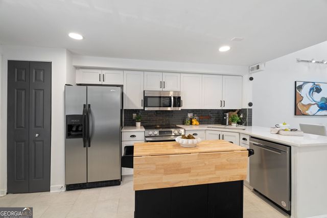 1124 Dekalb Avenue NE 28, Atlanta, GA 30307