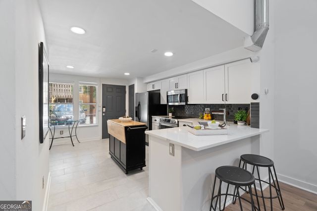 1124 Dekalb Avenue NE 28, Atlanta, GA 30307