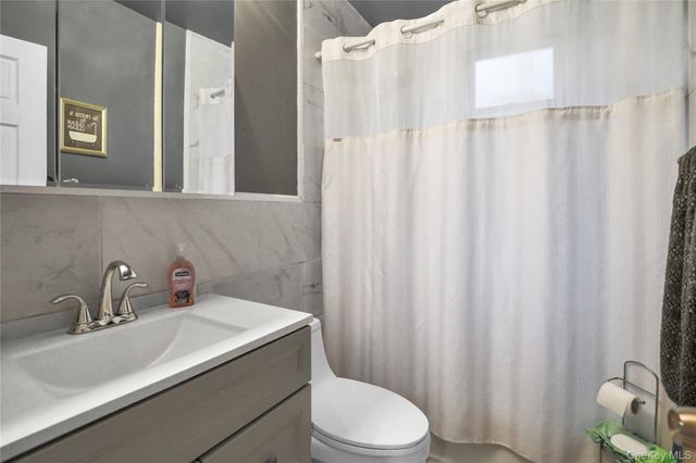 1763 E Berkshire Road, Merrick, NY 11566