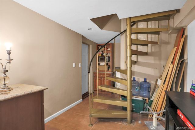 1763 E Berkshire Road, Merrick, NY 11566