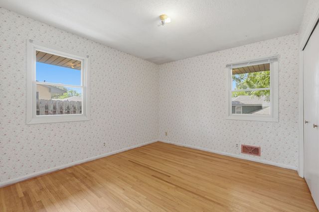 2122 Mesabi Avenue, North Saint Paul, MN 55109