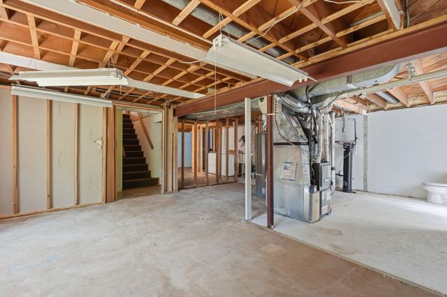 2122 Mesabi Avenue, North Saint Paul, MN 55109
