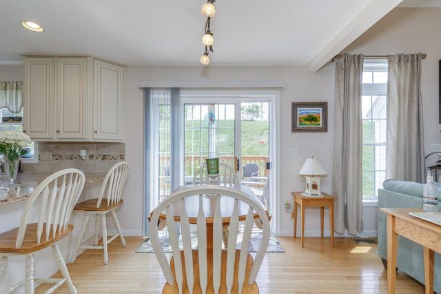 3 South Parrish Drive, Londonderry, NH 03053