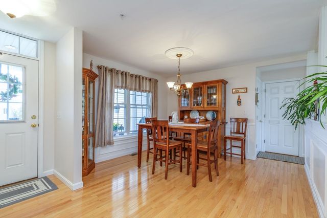 3 South Parrish Drive, Londonderry, NH 03053