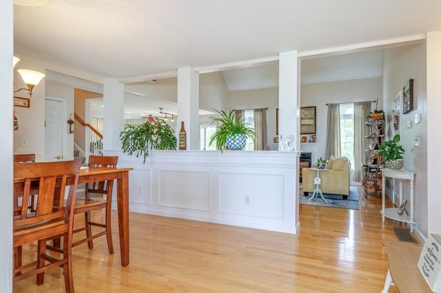 3 South Parrish Drive, Londonderry, NH 03053