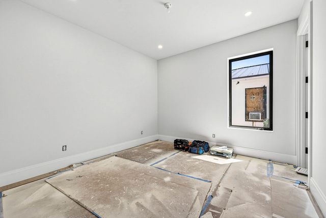 207 SE 5th Street, Delray Beach, FL 33483