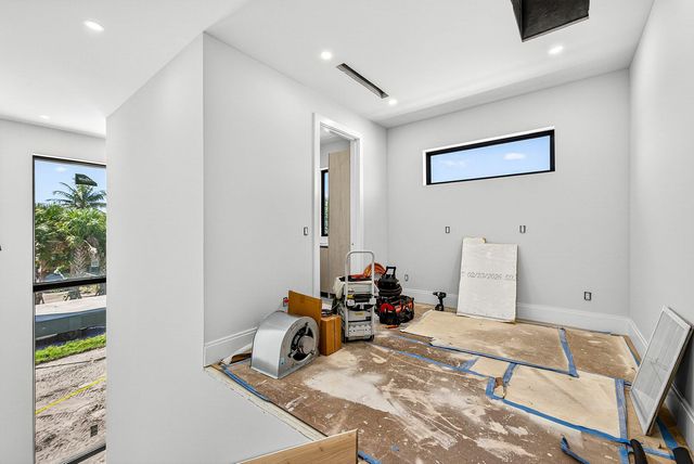 207 SE 5th Street, Delray Beach, FL 33483