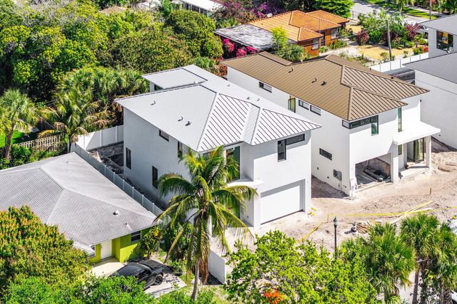 207 SE 5th Street, Delray Beach, FL 33483