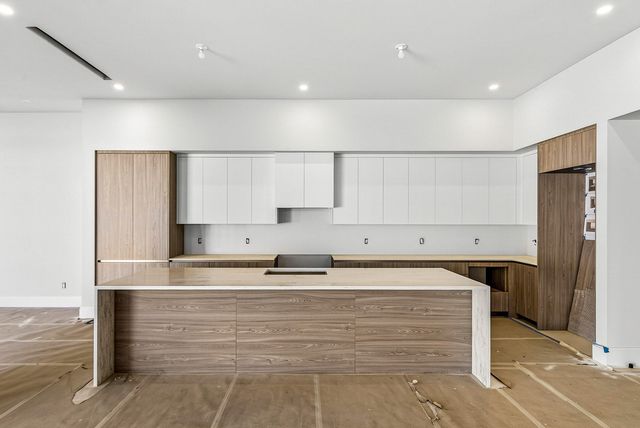 207 SE 5th Street, Delray Beach, FL 33483