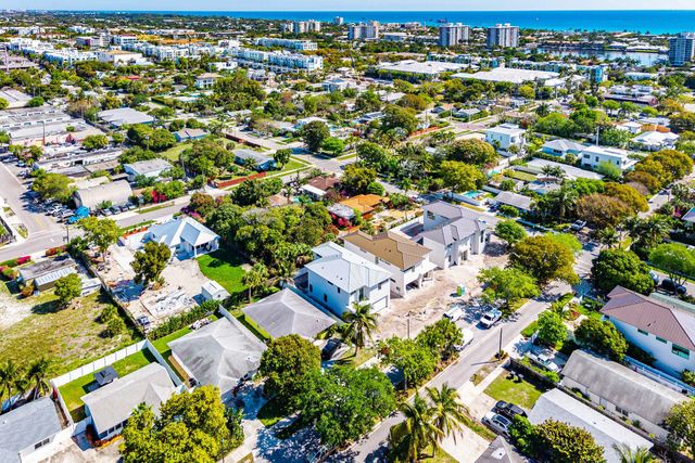 207 SE 5th Street, Delray Beach, FL 33483