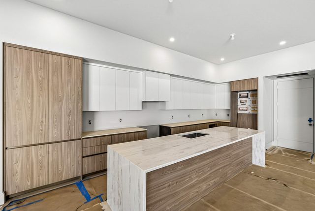 207 SE 5th Street, Delray Beach, FL 33483