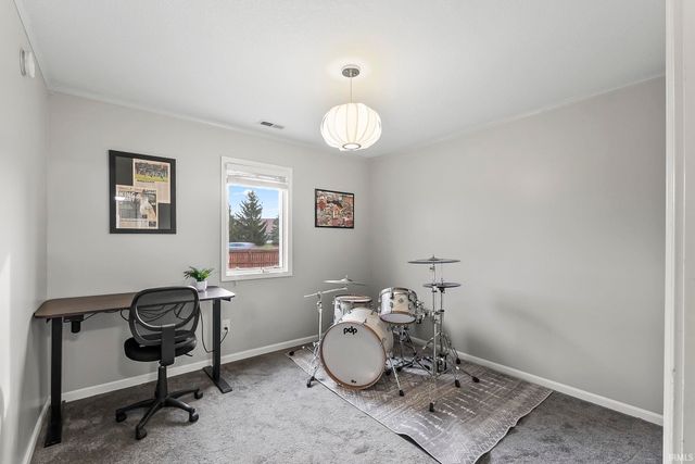 15720 Grand Willow Boulevard, Huntertown, IN 46748