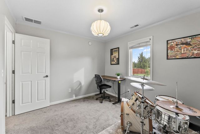 15720 Grand Willow Boulevard, Huntertown, IN 46748