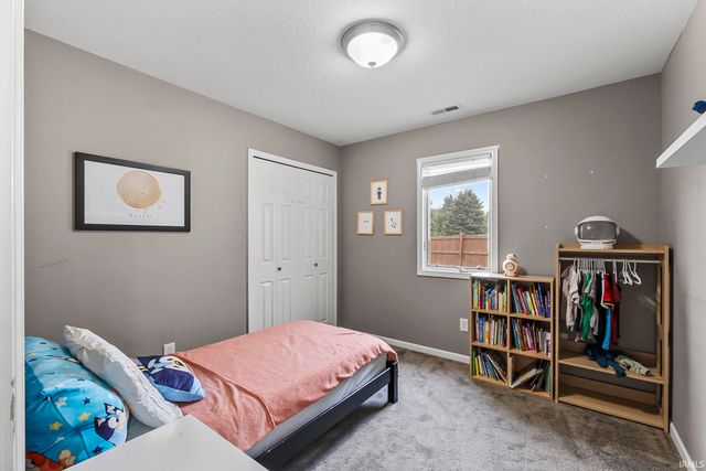 15720 Grand Willow Boulevard, Huntertown, IN 46748