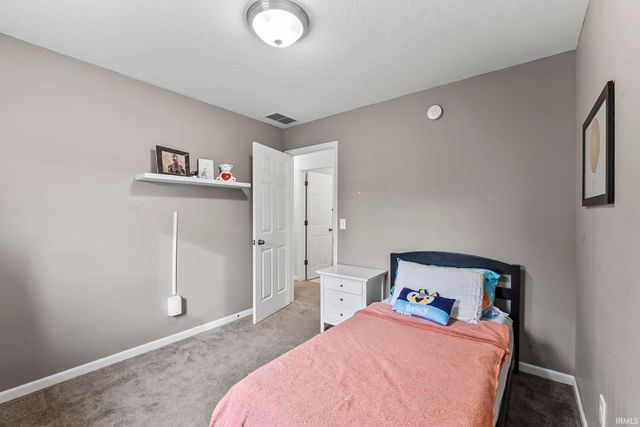 15720 Grand Willow Boulevard, Huntertown, IN 46748