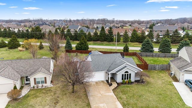 15720 Grand Willow Boulevard, Huntertown, IN 46748
