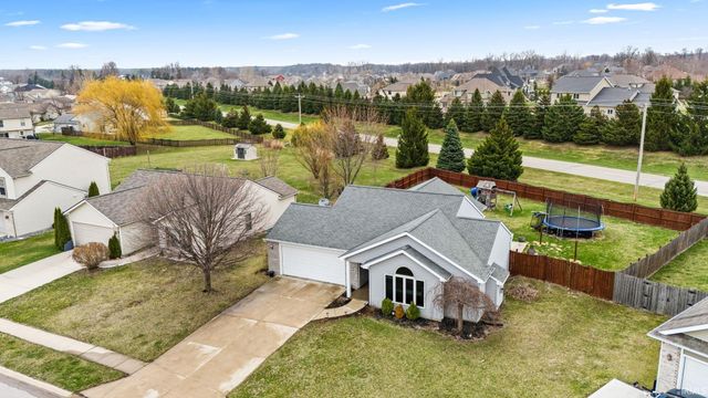 15720 Grand Willow Boulevard, Huntertown, IN 46748