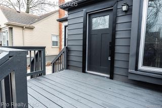 923 Gardendale Street, Ferndale, MI 48220