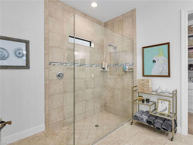 4743 Abaca CIR, Naples, FL 34119
