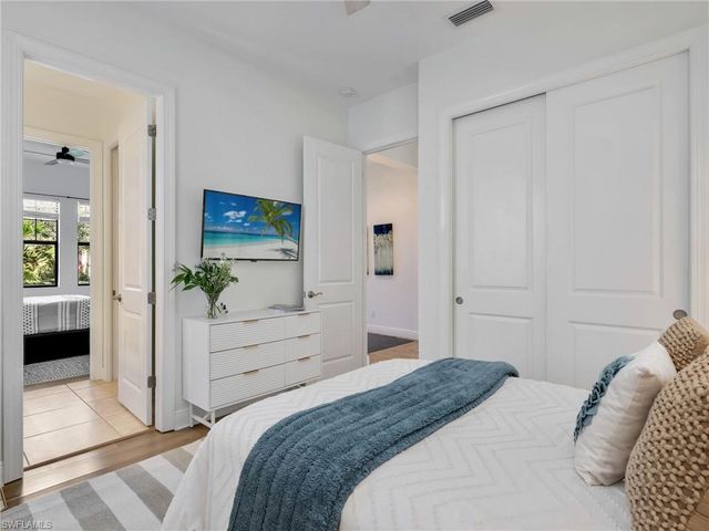 4743 Abaca CIR, Naples, FL 34119