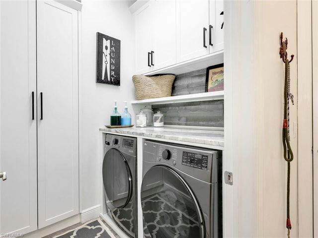 4743 Abaca CIR, Naples, FL 34119