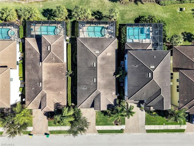 4743 Abaca CIR, Naples, FL 34119