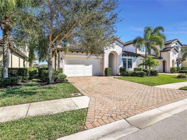 4743 Abaca CIR, Naples, FL 34119