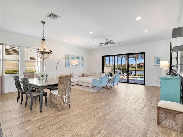 4743 Abaca CIR, Naples, FL 34119