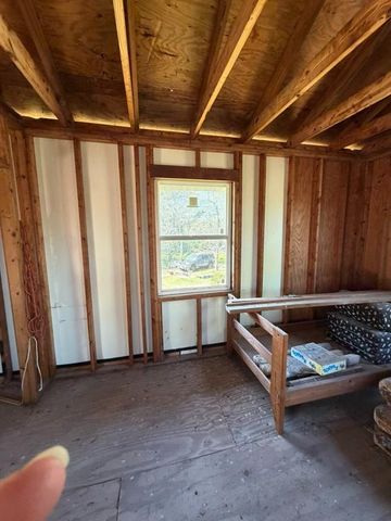 5616 Tall Pine Rd, Navasota, TX 77868