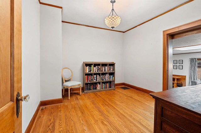 702 MIRA AVENUE, Crivitz, WI 54114