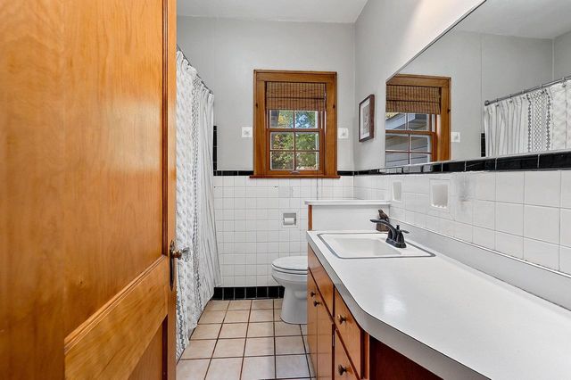 702 MIRA AVENUE, Crivitz, WI 54114