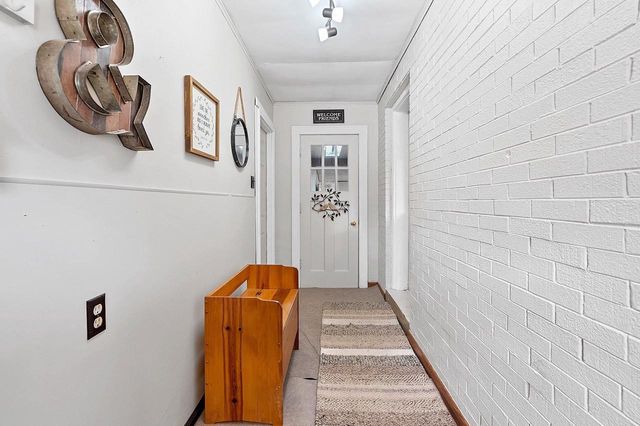 702 MIRA AVENUE, Crivitz, WI 54114