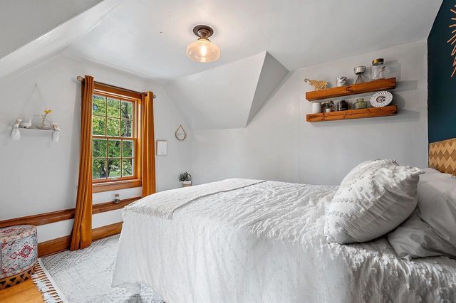 702 MIRA AVENUE, Crivitz, WI 54114